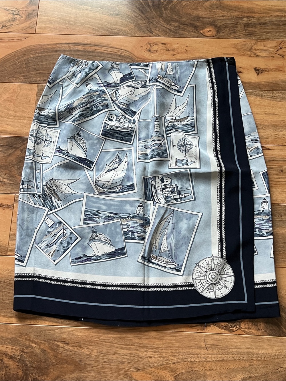 Talbots Pure Silk Wrap Skirt Nautical Sailboat Lighthouse Coastal Size 10